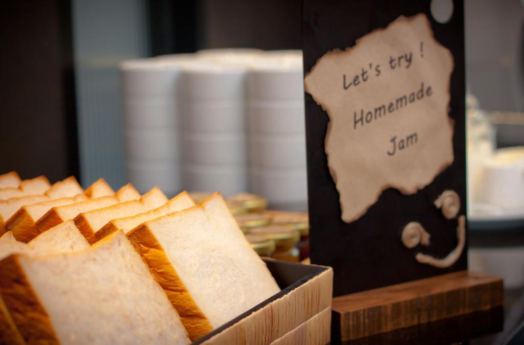 ลานิ เชียงใหม่ Hotel ภายนอก รูปภาพ